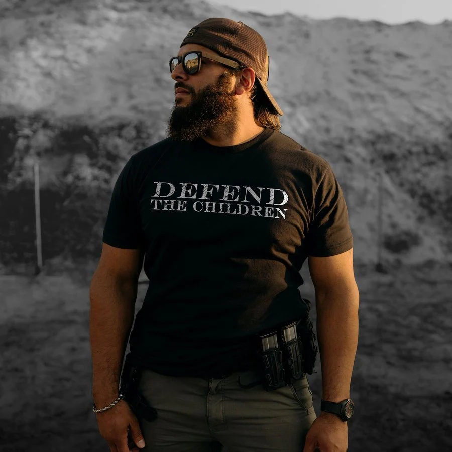 Defend The Children T-Shirt - Black - Image 2