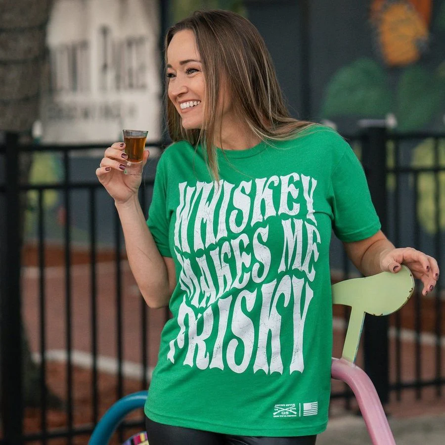 Women's Whiskey Makes Me Frisky Boyfriend Fit T-Shirt - Kelly Green - Image 3